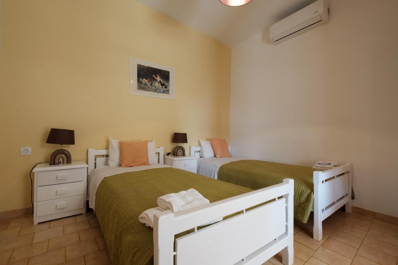 Eftyxia Apartments Палеокастрица Экстерьер фото