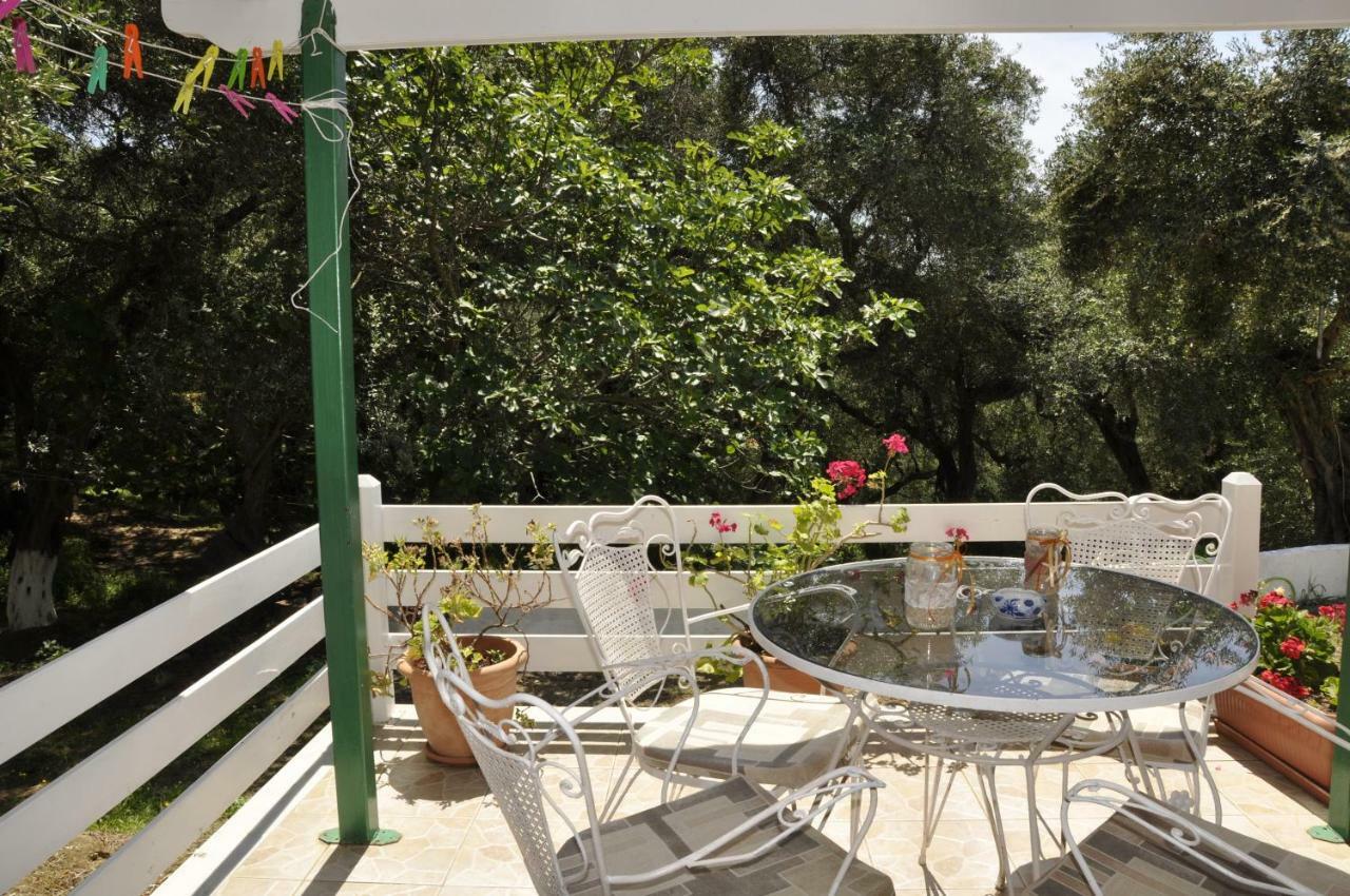 Eftyxia Apartments Палеокастрица Экстерьер фото